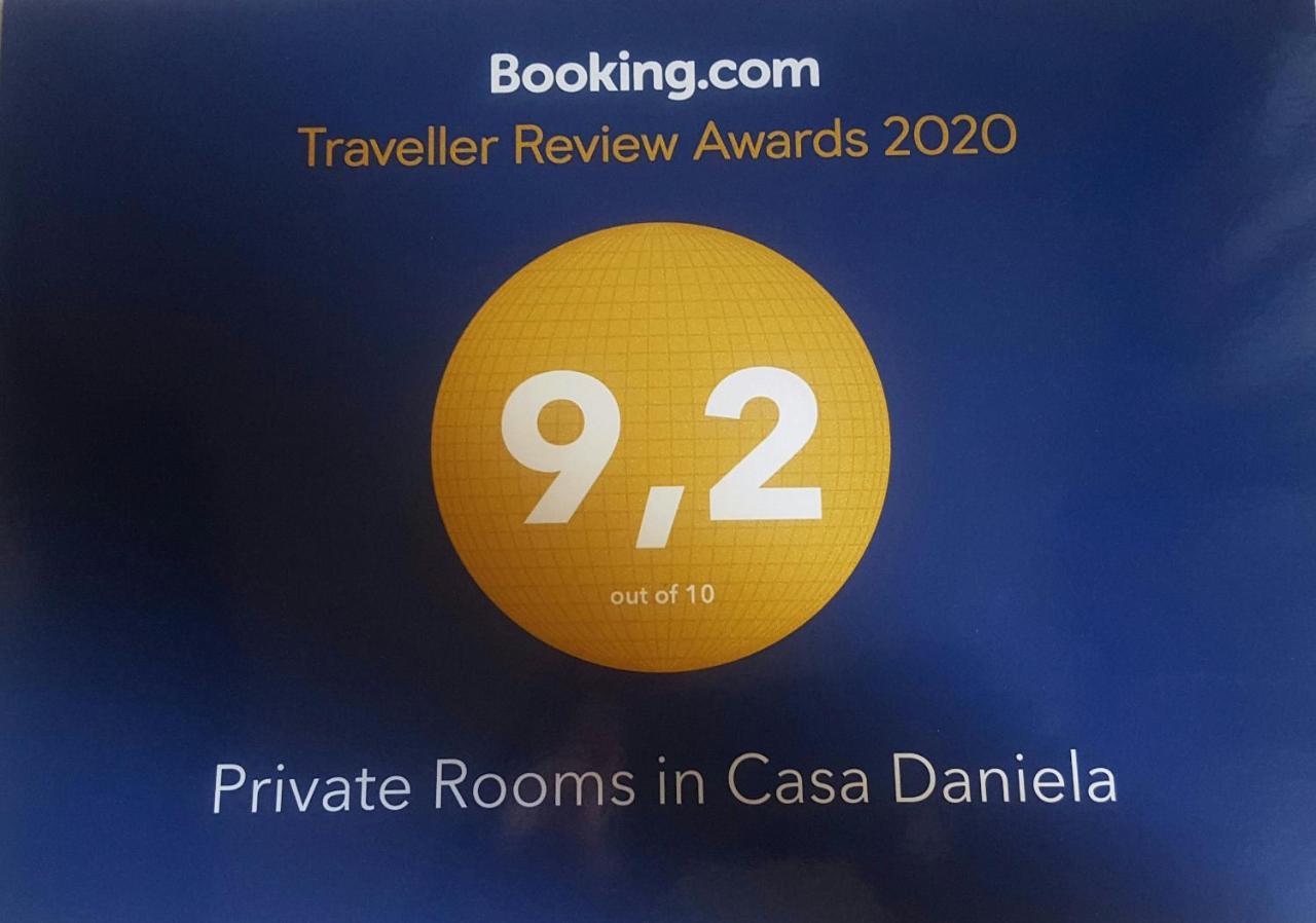 PRIVATE ROOMS IN CASA DANIELA ПЛАЯ-ДЕЛЬ-КАРМЕН